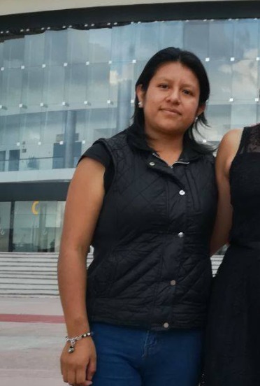 citlalinoticias's tweet photo. 🚨 ¡ALERTA! @AntorchaOficial dio a conocer que dos de sus integrantes, Cira Victorianoy Rubén García Ortega, desaparecieron afuera de la @FGE_Veracruz ¡Estaban realizando trámites legales y hoy no se sabe nada de ellos! #DóndeEstán #JusticiaYa #FGR #ExigimosQueAparezcan https://t.co/3eKGx5UGCL