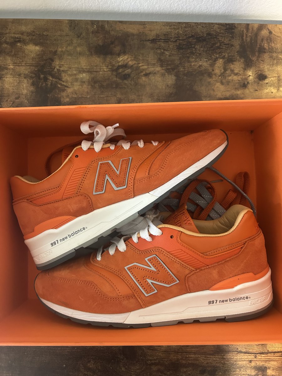 New Balance x CNCPTS "Luxury Goods"
Preowned, Great Condition
Size 11
$199 Shipped

RP's Appreciated
DM TO PURCHASE