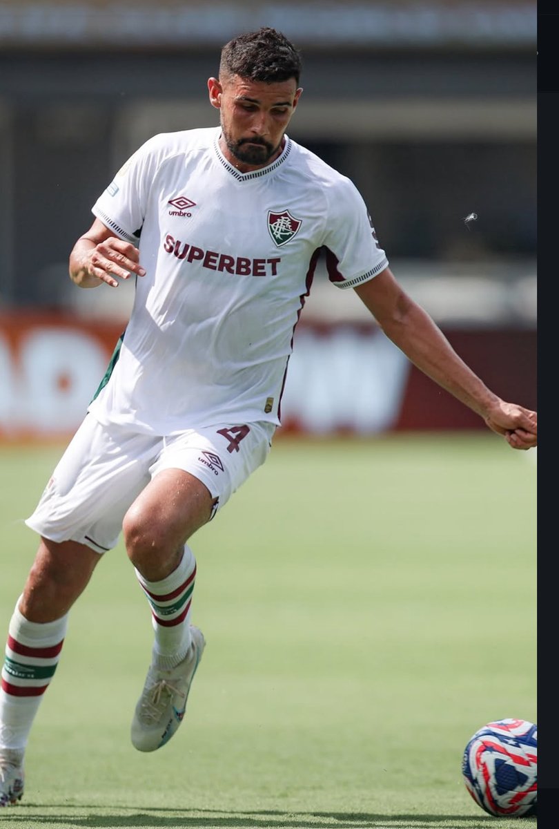 4linhasof's tweet photo. E o que tá jogando o tal do Ignácio, ein!?

Mundial impecável do zagueiro do Fluminense. https://t.co/MVEFpEgWeu