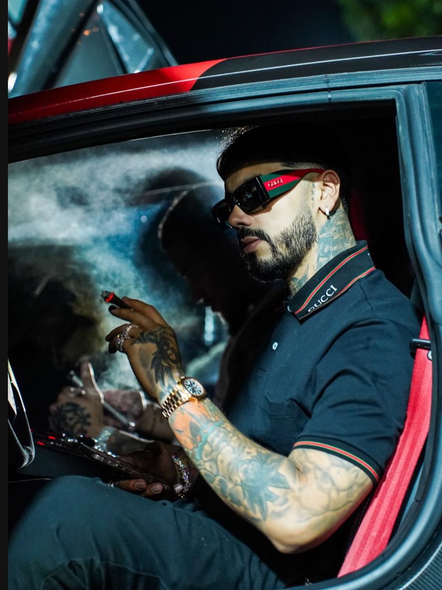 Anuel Data tweet media