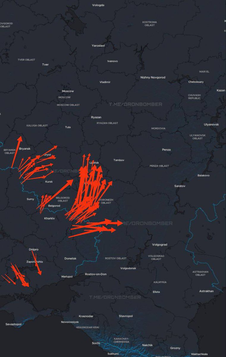 DrnBmbr's tweet image. 🇺🇦00:10 | 05/07
Approximate flight routes of our UAVs:
🔴 Red arrow – directions of loitering munition/strike UAVs;
All information regarding the routes is taken from Russian sources.