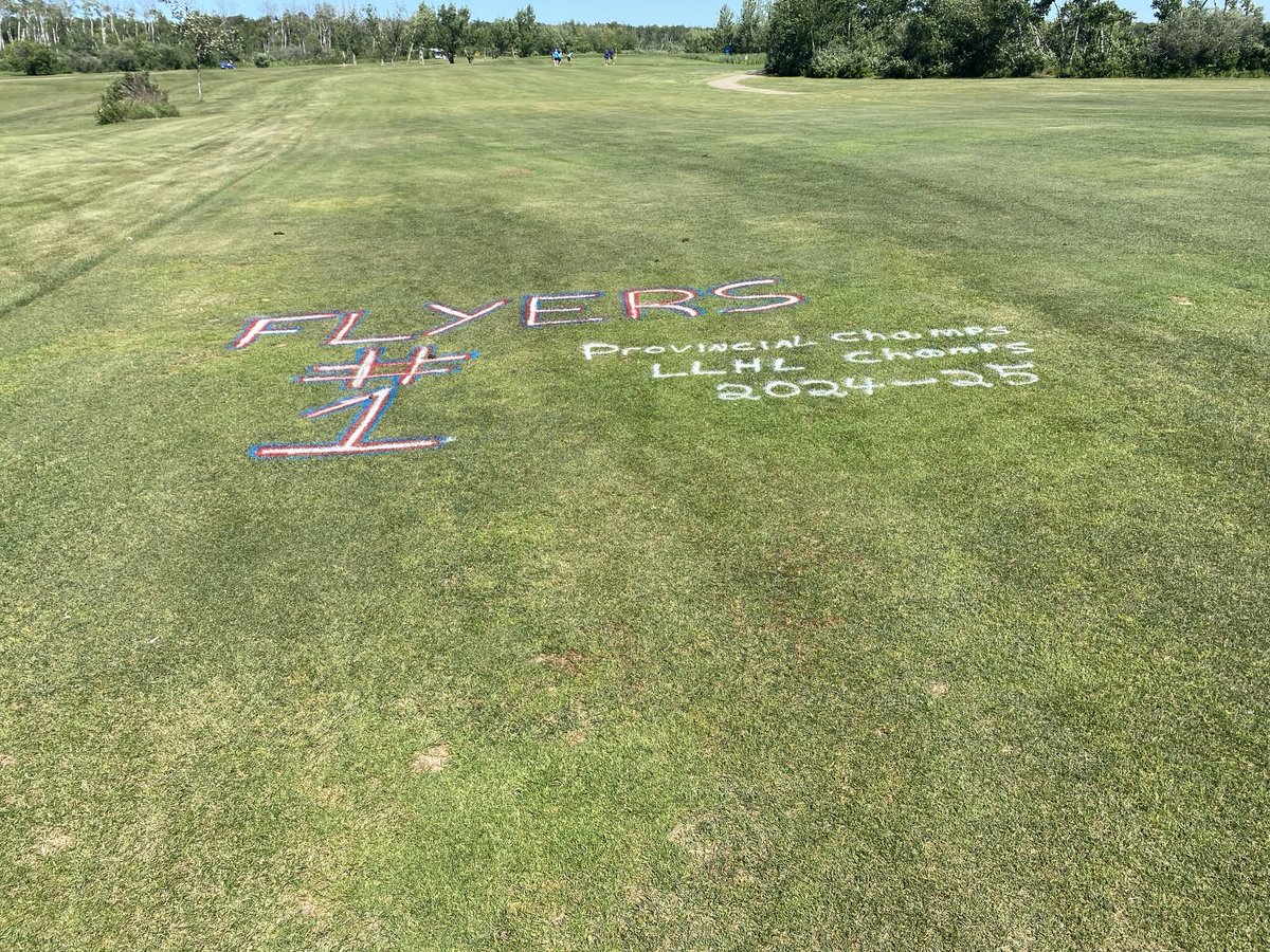 Hole #4 at our hockey heroes.