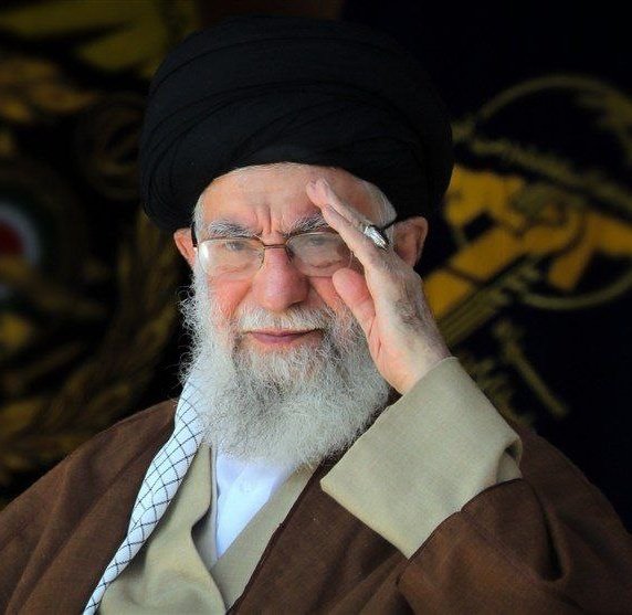 garmabdary_m's tweet image. من زیرِ بیرقِ ابالفضل العباسم؛ من زیر بیرق هیچ کس دیگه نمیرم.
( اباالفضل علمدار خامنه ای نگهدار)
#لبیک_یا_خامنه_ای