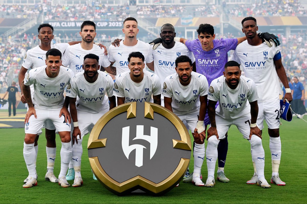 يكفي لنا فخر هذا #الهلال 
افتخروا بهلالكم