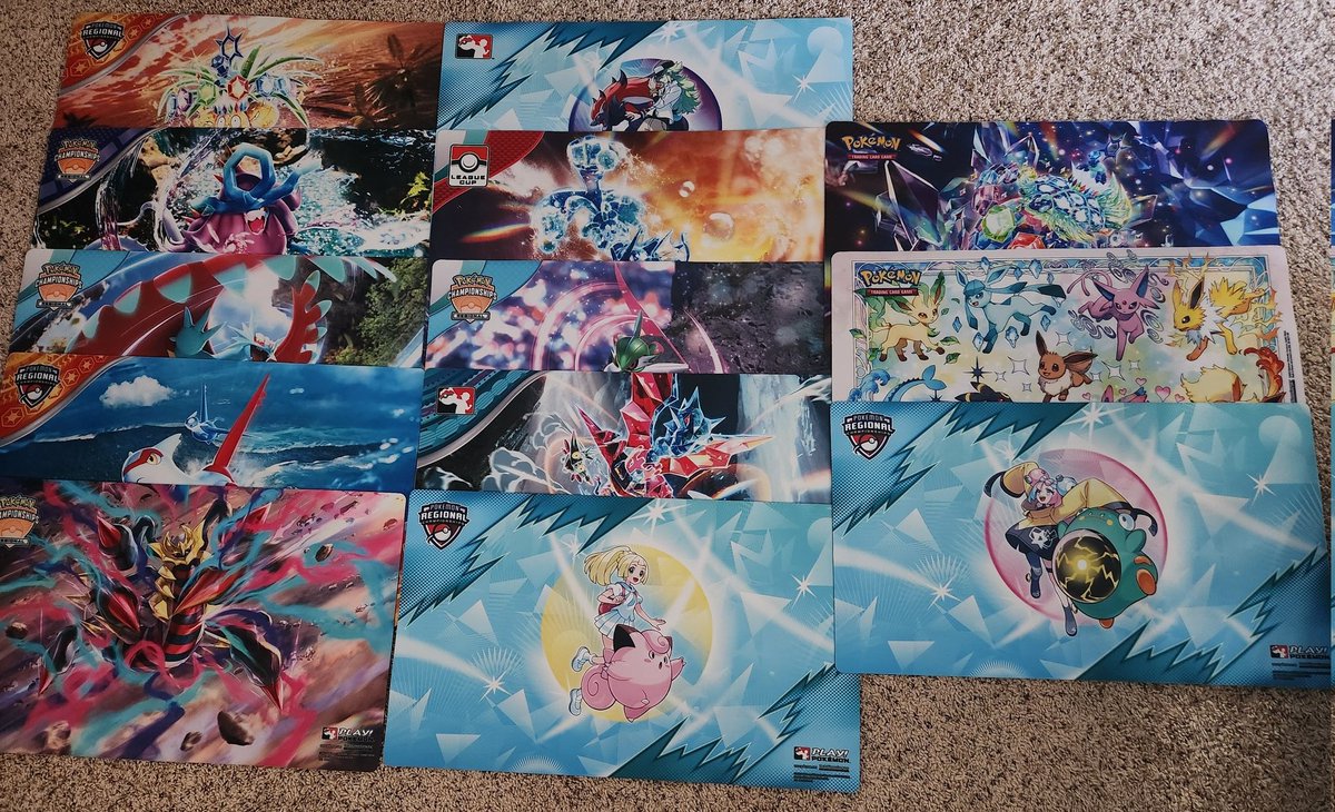 kuj4k's tweet photo. Pokemon Worlds trade thread. Playmats and Sleeves for trade. Message me to meet up in Anaheim. #PokemonWorlds https://t.co/xdmLKn8UKj