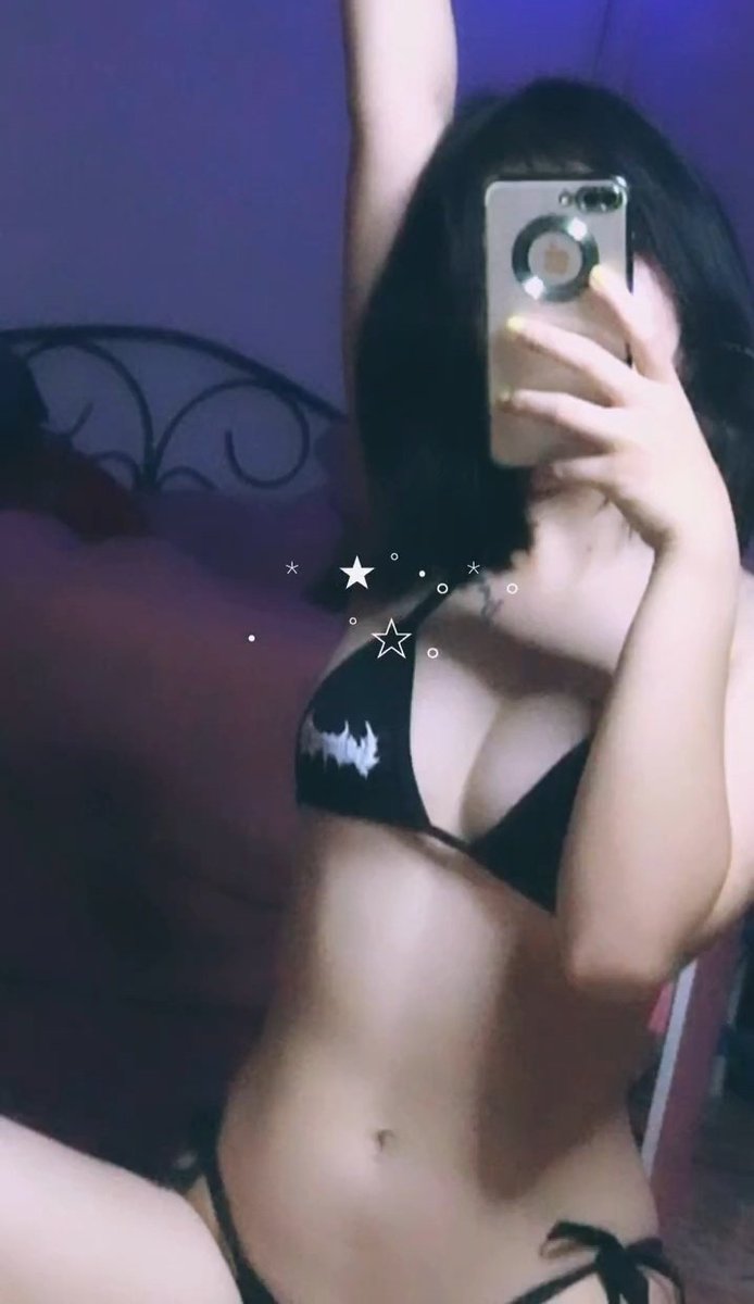 น้ำกำลังแฉะเลยๆ สนใจคอลเสียวทักมาค่ะ🤤💧👉🆔 nam1171 
#คอลเสียว #รับคอลเสียว #เด็กขี้เงี่ยน #เงี่ยน