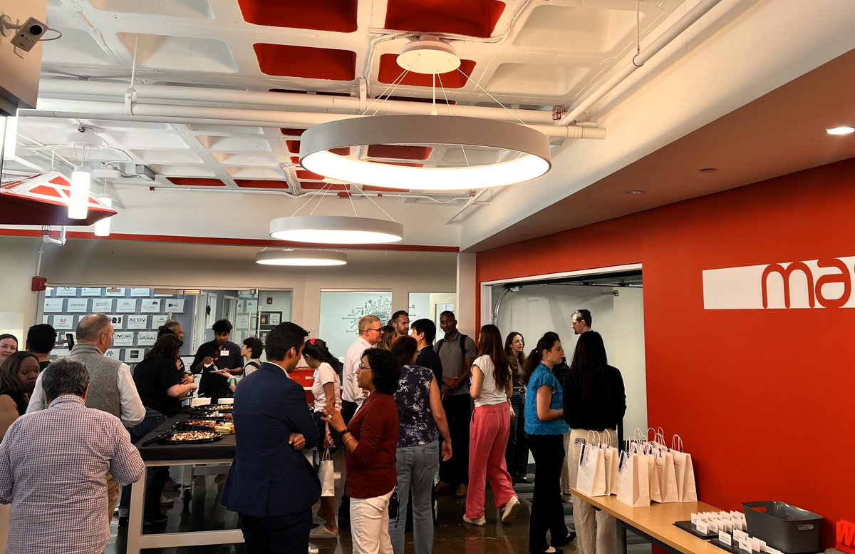 AbleInnovation's tweet image. June highlights🌞
It was quite a busy month filled with exciting and engaging events.
We can't wait to see what the next month brings!
#techtrends #robotics #innovation #safe #safepatienthandling #nurses #june