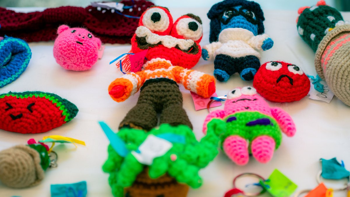 ✅ Se llevó a cabo con éxito el Bazar de la Prevención, una iniciativa del Ministerio de Gobernación que promueve la reinserción social y laboral mediante el impulso al talento, la creatividad y el trabajo digno.

👜 A través de productos elaborados artesanalmente, se fomenta el