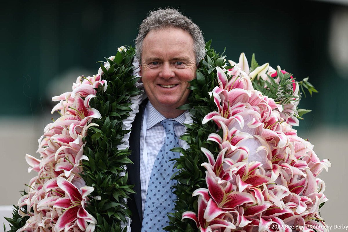 Massive congrats to this man, Bas Nicholl. Bas had his first runner today at the helm of the Lukas barn. War Spirit placed 3rd in the 7th race at @ellisparkracing today. We’re all behind you Bas 💚🤍