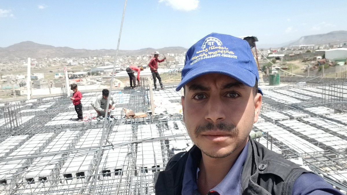 🚨 للمعلومه والفائده 
هل تعلم إن إتقان أي مهنة هو مسار طويل وشاق، يتطلب التضحية والجهد المستمر، ولا يدرك تعقيداته إلا من خاض تجربته بنفسه. للأسف، يظن البعض أن الإتقان يأتي بسهولة، وأننا تعلمنا كل شيء في لحظة واحدة، دون أن يدركوا حجم الجهد والتعب الذي بذلناه.