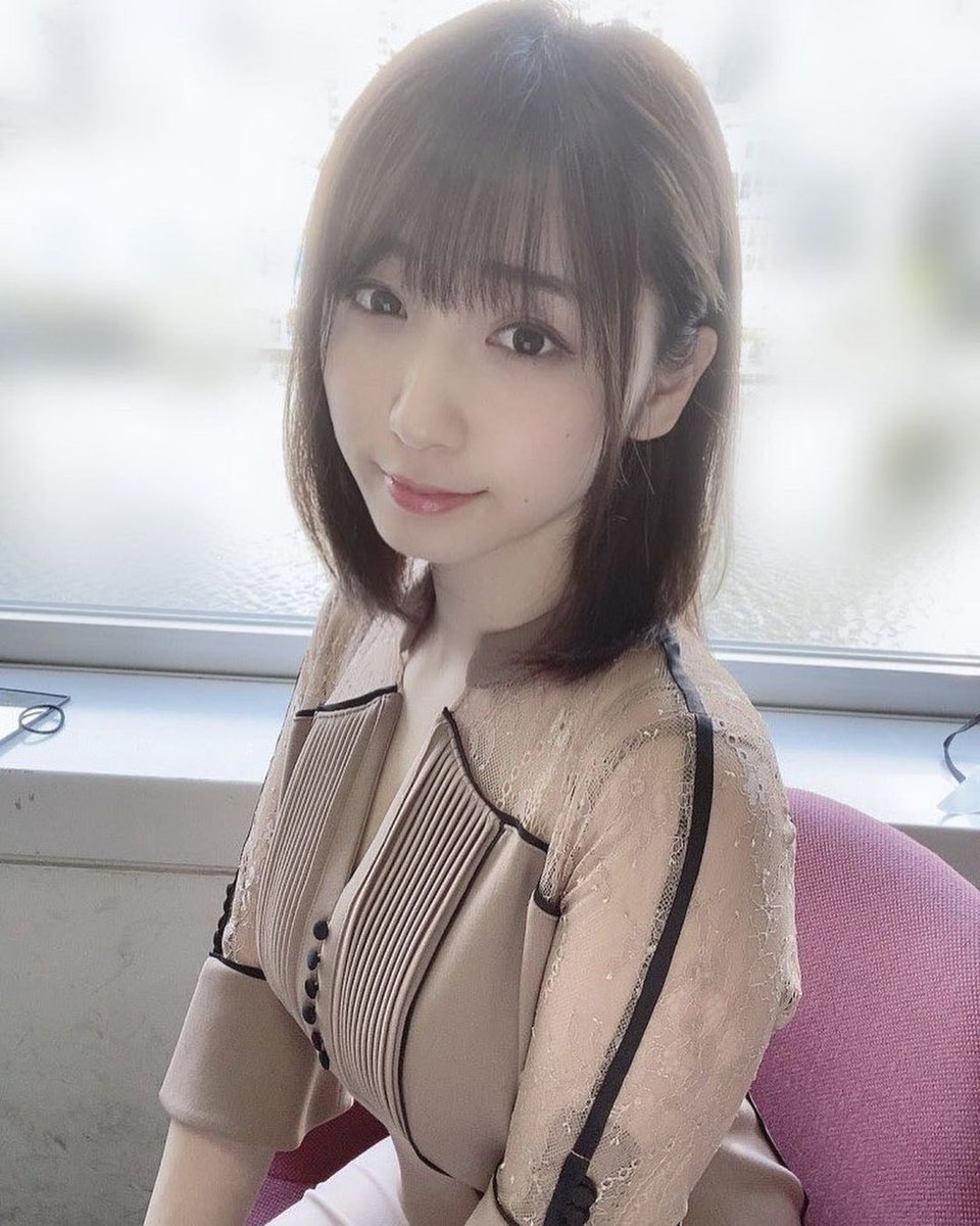おはようございます、私の大好きな美しい伊織もえ女神。今日は土曜日です。今日一日頑張って幸せに過ごしてください。良い週末を。🌹✨🫶🏻🥰❤️🙈🇭🇰
#伊織もえ 
#きゅるん