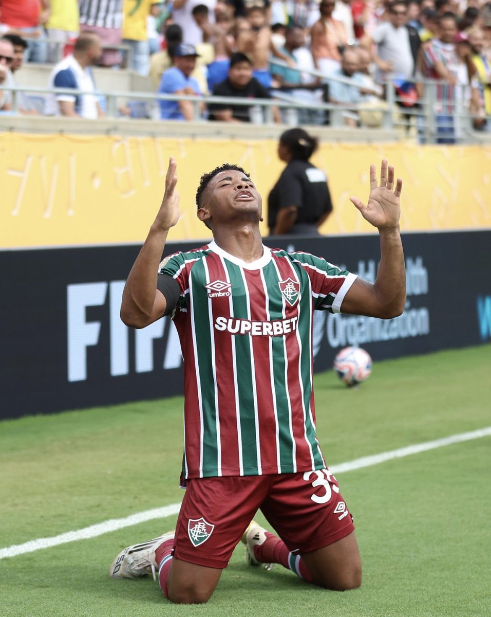 MAIS UMA VEZ! ⚽️
O piauiense Hércules, de Jaicós, fez o gol que decidiu a partida contra o Al-Hilal e classificou o Fluminense para as semifinais da Copa do Mundo de Clubes. O tricolor já está entre os 4 melhores times do mundo. 👏🏼👏🏼