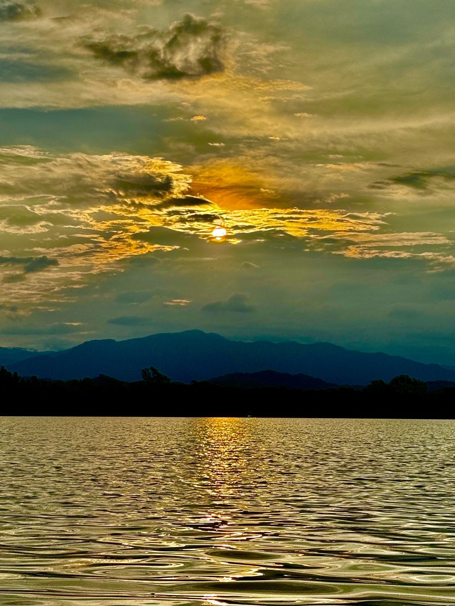 Sunrise at Sukhna Lake, Chandigarh - photo by Harpreet Sandhu