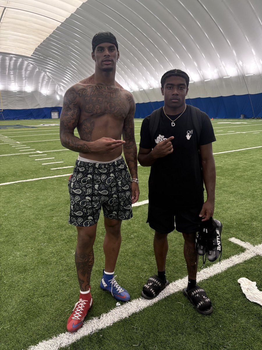 Damaris “DaDa” Richardson Jr. (@dada_richardson) on Twitter photo Train with the Pros. Learn from the Pros. One day I WILL be a Pro. 🙏🏾🤞🏾💪🏾 #all_en Happy 4th of July!@keoncoleman6
<a href="/justinallen_13/">Justin Allen</a> Train with the Pros. Learn from the Pros. One day I WILL be a Pro. 🙏🏾🤞🏾💪🏾 #all_en Happy 4th of July!@keoncoleman6
<a href="/justinallen_13/">Justin Allen</a>