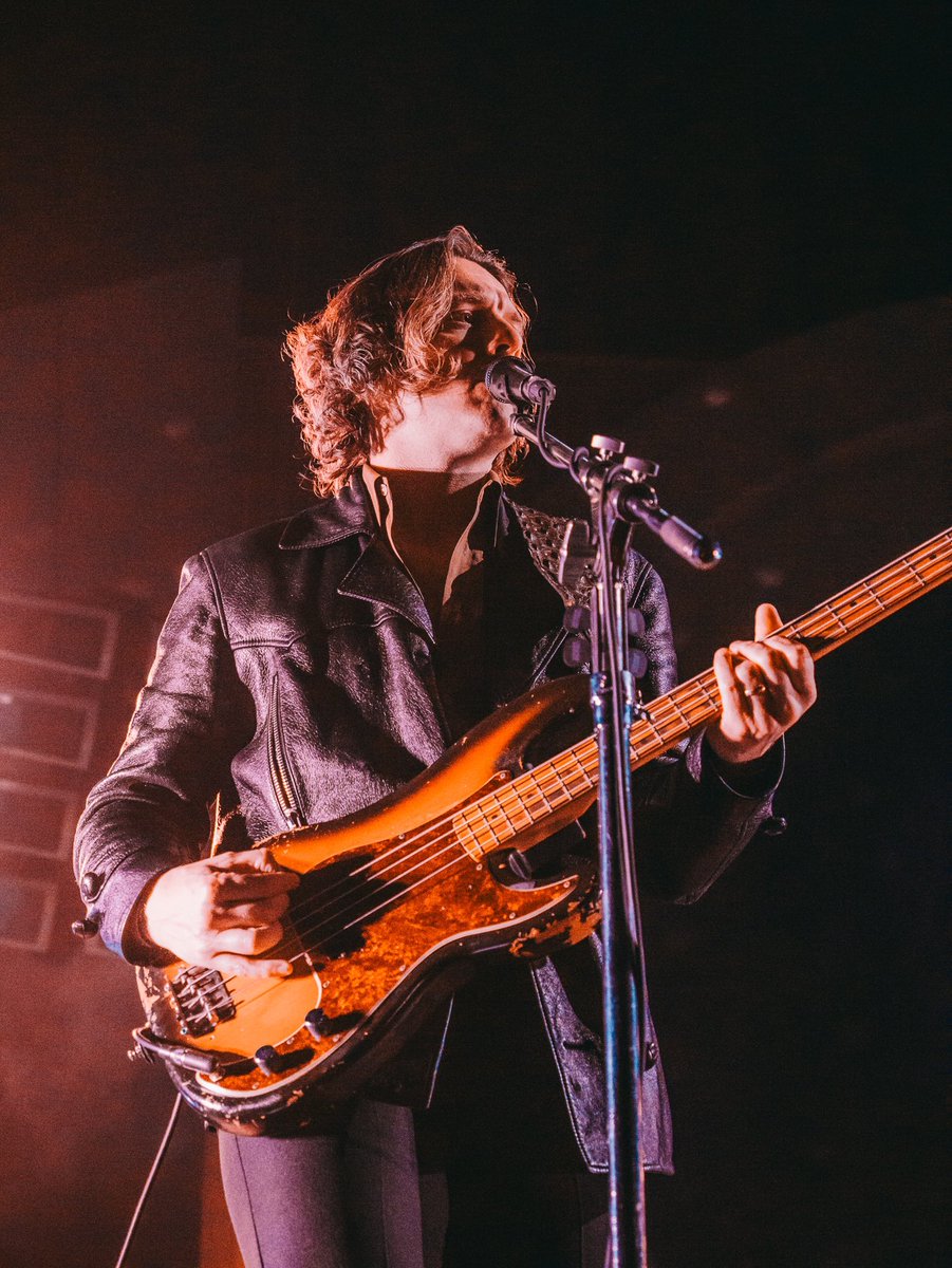Arctic Monkeys Japan tweet media