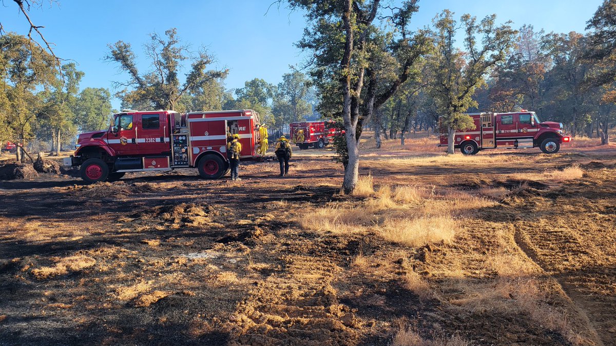 CALFIRE_ButteCo's tweet photo. #GroveFire [update] Forward spread has been stopped. The fire burned 78 acres southwest of Bangor. It's 50 percent contained and resources will remain at scene throughout the night. https://t.co/YvFgZY7hXe