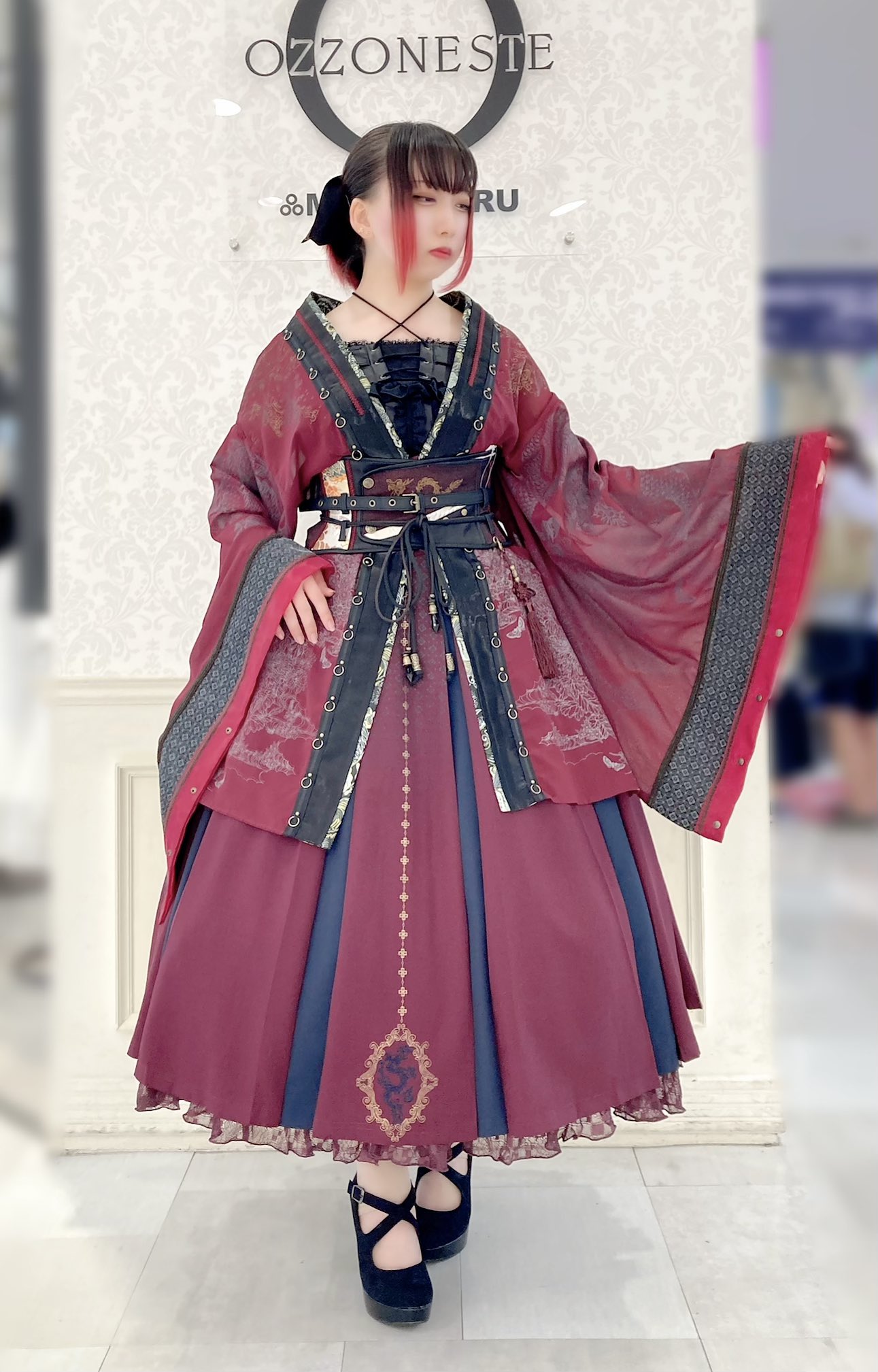最新人気 Ozz Oneste Ozz Conte渋谷店 on X:  トップス
