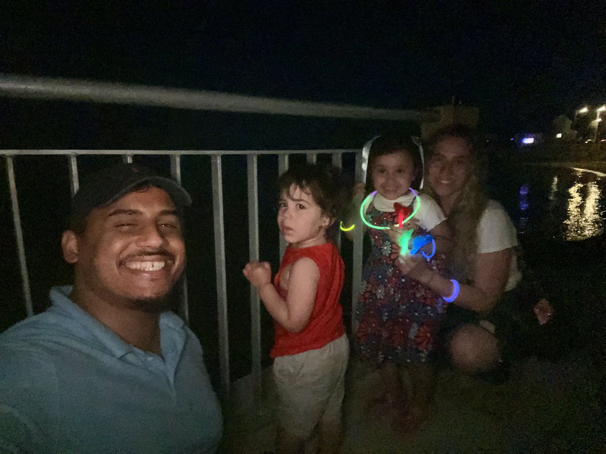 MannyCruz_MA's tweet image. Happy Birthday America and Happy Independence Day to all of our neighbors in Salem and beyond!
-The Cruz Family