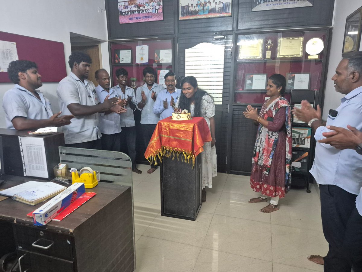 maxpowerservice's tweet image. 🎉 Wishing you a year filled with joy, wellness, and success. Happy Birthday! 🎂 May your day be as wonderful! 🌟

#HappyBirthday #BirthdayWishes #CelebrateLife #JoyAndSuccess #WellnessAndHappiness #SpecialDay #CheersToYou #maxpowerservices