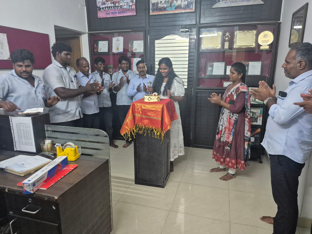 maxpowerservice's tweet image. 🎉 Wishing you a year filled with joy, wellness, and success. Happy Birthday! 🎂 May your day be as wonderful! 🌟

#HappyBirthday #BirthdayWishes #CelebrateLife #JoyAndSuccess #WellnessAndHappiness #SpecialDay #CheersToYou #maxpowerservices