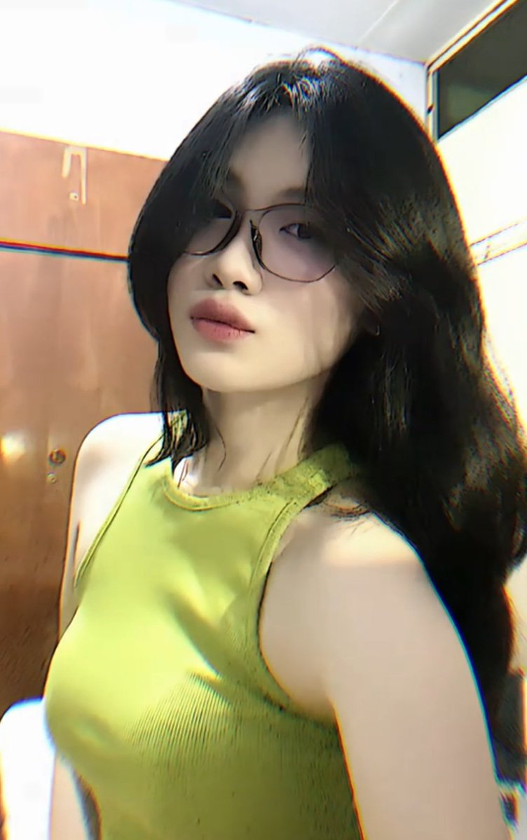 HUHSANYU's tweet photo. Uda siap jadi toilet pejuh kaliann🥵🥵
#pejuhinfoto #PejuhinChallenge #pejuhinmuka #SANGE_AAAAAAAAAA #PejuhinChallenge #crotinfoto #cumtributeِs https://t.co/5Sbkn9WLRR
