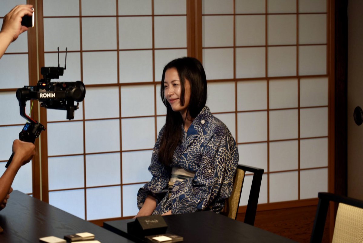 SHANIKAMA_hrkt's tweet image. 7/26の「京都知新(MBS)」にCHAHANGさんと弊社が取り上げられることになりました。
大西さんがディレクターのお願いを断りきれず“いけずミニコント”をさせられてたので、それだけでも観る価値ありそうです。