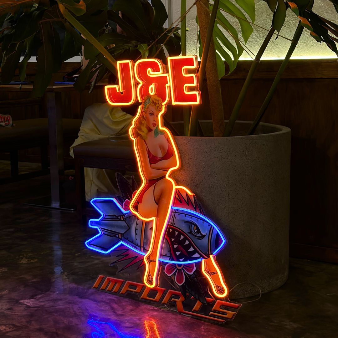 Orant_Neon's tweet image. 💥 Where’s the perfect spot to hang this sizzling Pin-Up Girl LED Neon Sign, BRO? 😎💋
#OrantNeon #GlowYourWay #LightMoodUpgrade #RoomDecor ##AestheticDecor