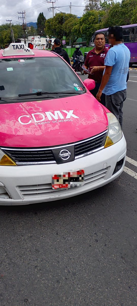 VigiMoviCDMX (@vigimovicdmx) on Twitter photo Con apoyo de <a href="/LaSEMOVI/">Secretaría de Movilidad CDMX</a>, <a href="/SSC_CDMX/">SSC CDMX</a>, <a href="/inveacdmx/">INVEACDMX</a> y <a href="/jeferadar/">Jefe Radar</a>, esta quincena se realizaron operativos a taxis en:
📍Terminal Observatorio
📍Francisco Goitia y Av. México
📍Terminal Taxqueña
Resultado:
🔘 5️⃣ 🚕 Unidad remitida a depósito vehicular por falta de documentación 📄🗂️🪪 Con apoyo de <a href="/LaSEMOVI/">Secretaría de Movilidad CDMX</a>, <a href="/SSC_CDMX/">SSC CDMX</a>, <a href="/inveacdmx/">INVEACDMX</a> y <a href="/jeferadar/">Jefe Radar</a>, esta quincena se realizaron operativos a taxis en:
📍Terminal Observatorio
📍Francisco Goitia y Av. México
📍Terminal Taxqueña
Resultado:
🔘 5️⃣ 🚕 Unidad remitida a depósito vehicular por falta de documentación 📄🗂️🪪