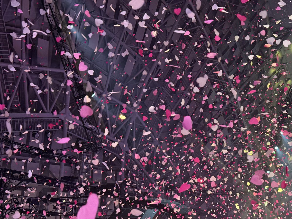 재밌었ㄷㅏ ~~ 🧎💗💗