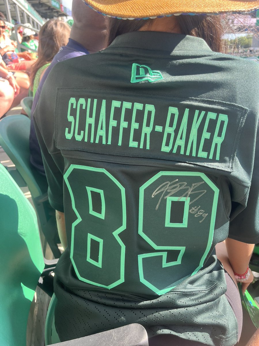 SemandaGough's tweet image. I’m hanging up the Argo jersey until Kelly and McManis come back; and we learn what defence is. LETS GO RIDERS!!!