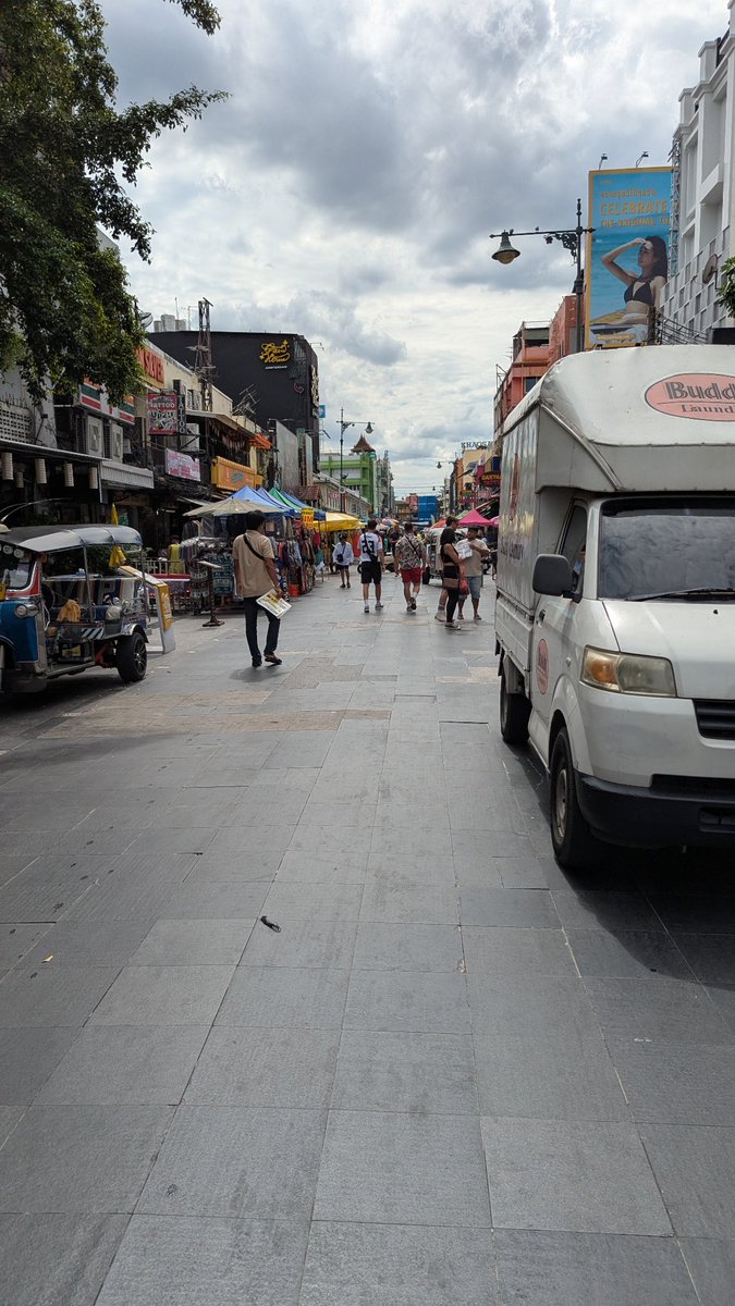 Claire (@whiskynovember) on Twitter photo 