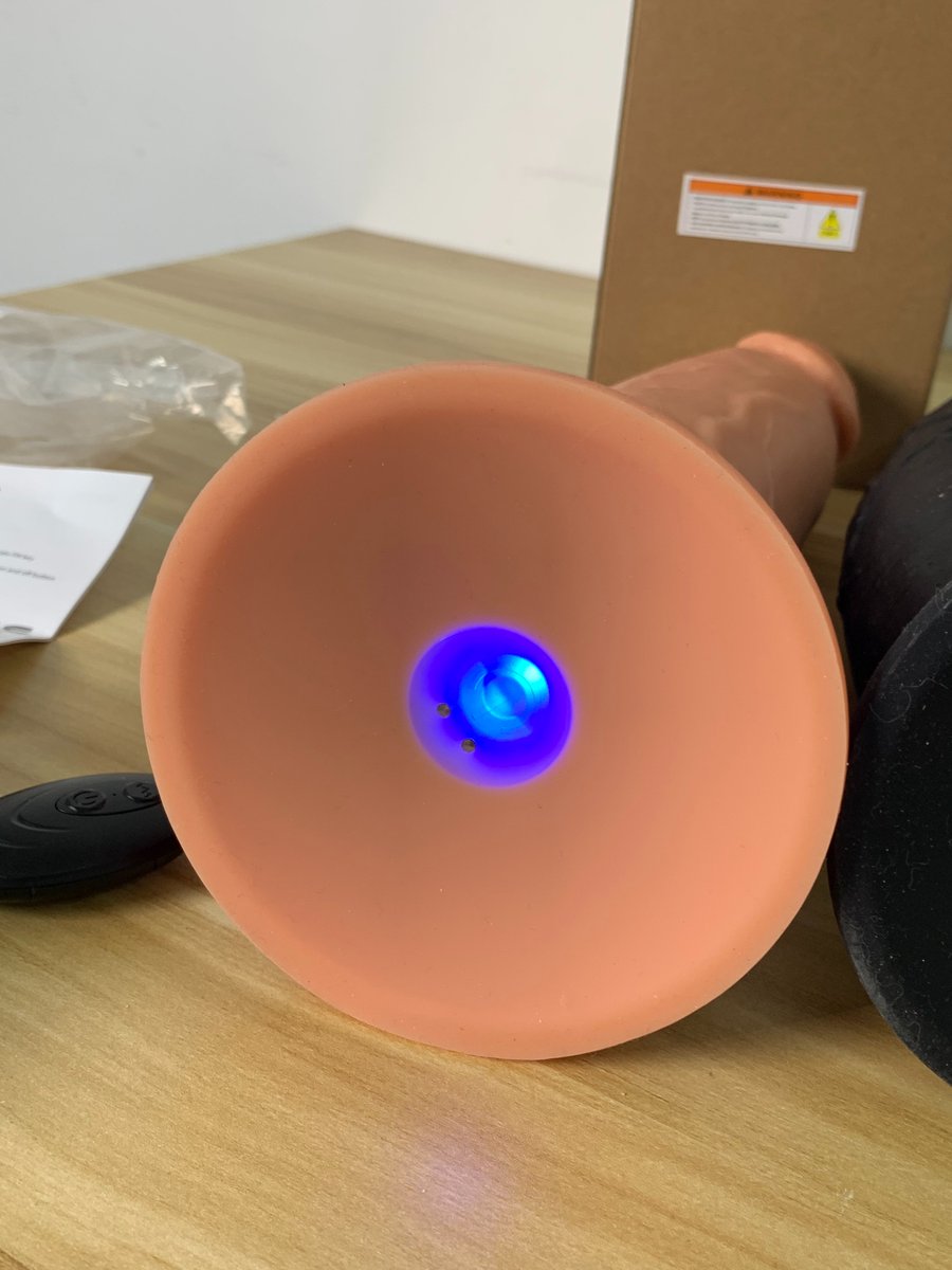 KISSAZ_'s tweet photo. Length: 12inch; Maximum Diameter: 2.93 inch.
Our first vibrating dildo comes out!
#GayPorn #BBCDildo
#SexToy #Dildo #AnalStretching #AnalFetish #AnalMasturbation #Ejaculation #CUM https://t.co/AgkTauOiNz