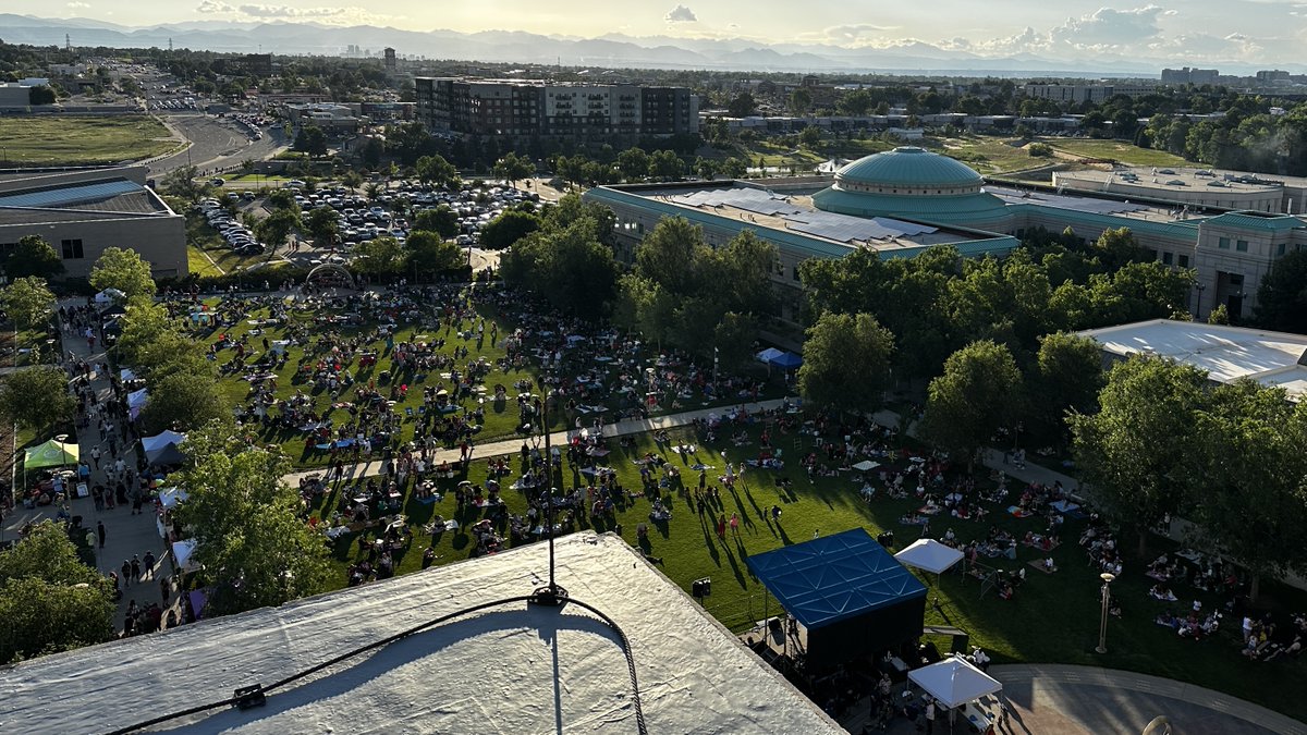 The countdown is on - fireworks begin in about an hour! 🎇🎆

Parking at the Municipal Center is full. Please use off-site lots and walk to the event.  

Reminder - do not stop on roadways to watch the show. Our Traffic Unit will be enforcing this for safety.  

A big thank you