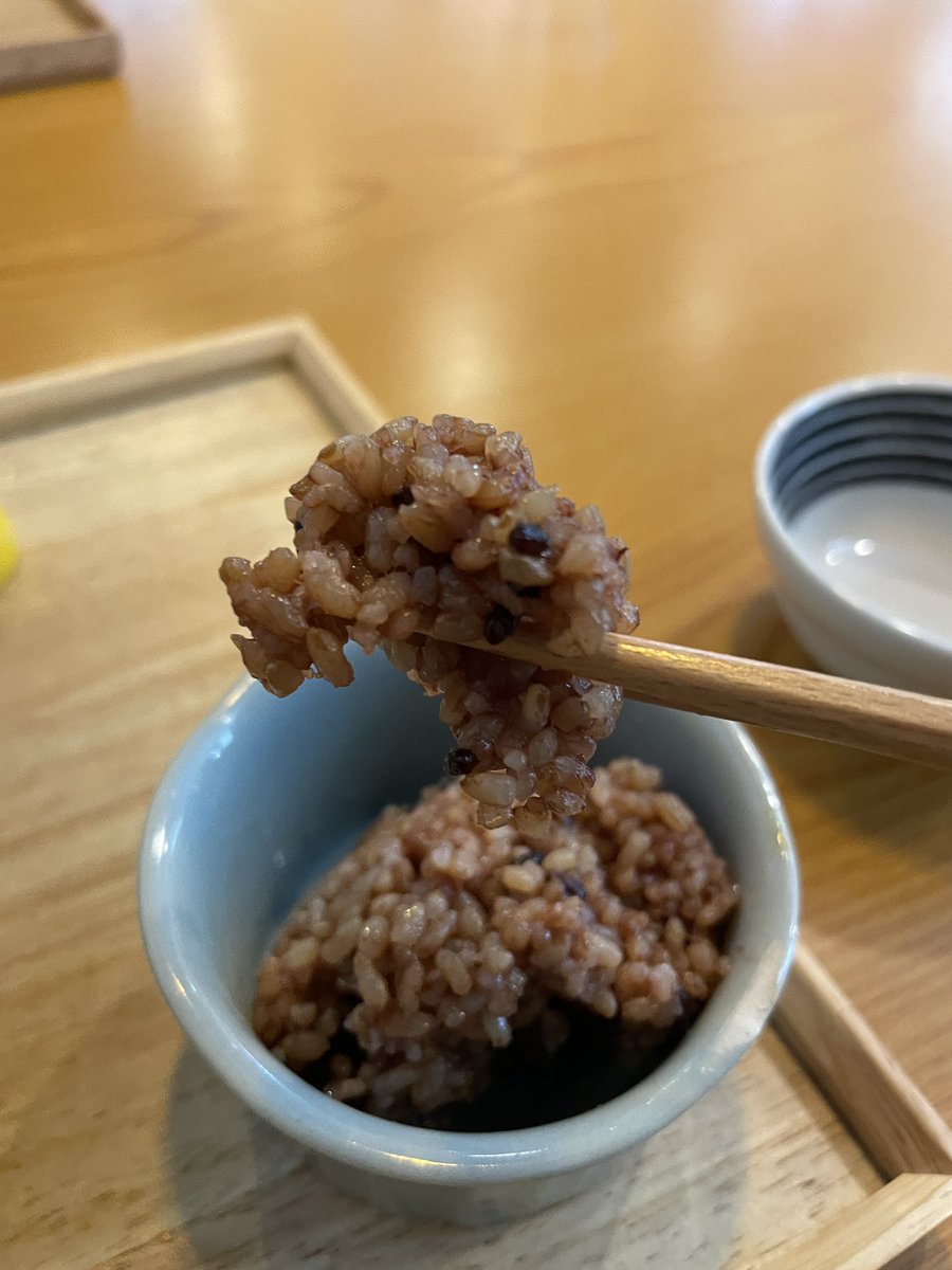 【朗報】人気店「中華そば煖々」が、復活に向けて始動！

昨年惜しまれながら閉店した、仙台市荒井の人気ラーメン店がついに！ファン歓喜！

現在、店主さんは霞目のカレー店「イキアタリバッタリ」で、カレーを作っておられるそう。（全然知らなかった）