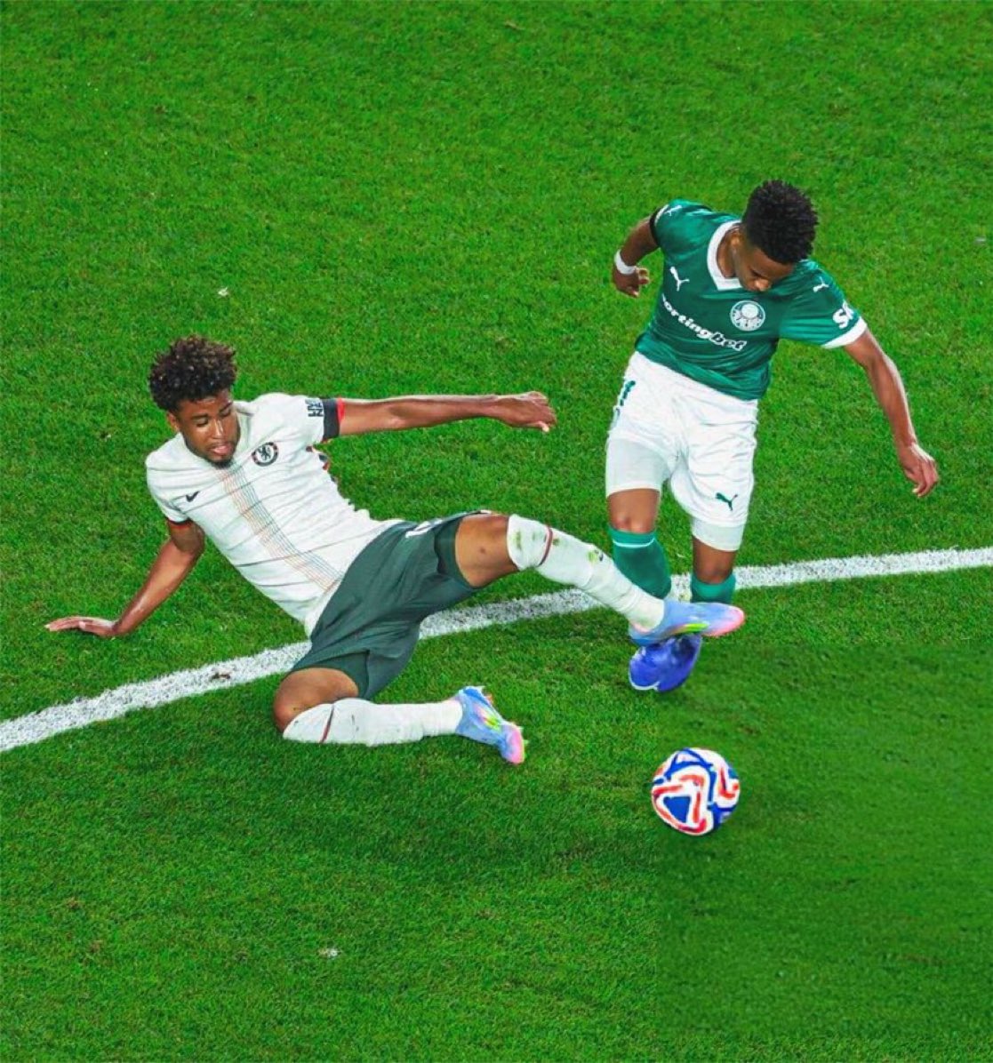 👏 Gran partido de Andrey Santos 🔵