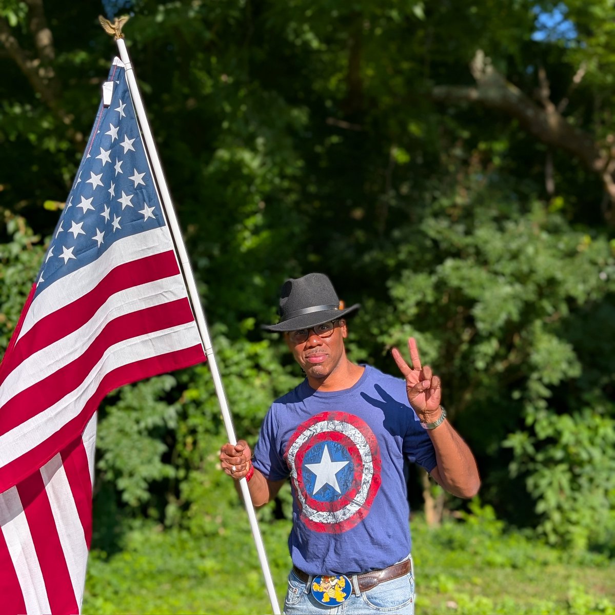 Celebrating our #IndependenceDay by grilling, shooting fireworks, &amp; rereading Frederick Douglass, for freedom. 
To quote the Cap (Uncle) Sam Wilson: "What would be the point of all the pain and sacrifice if I wasn’t willing to stand up and keep fighting?" 🇺🇸🎆🦅 #Happy4thofJuly