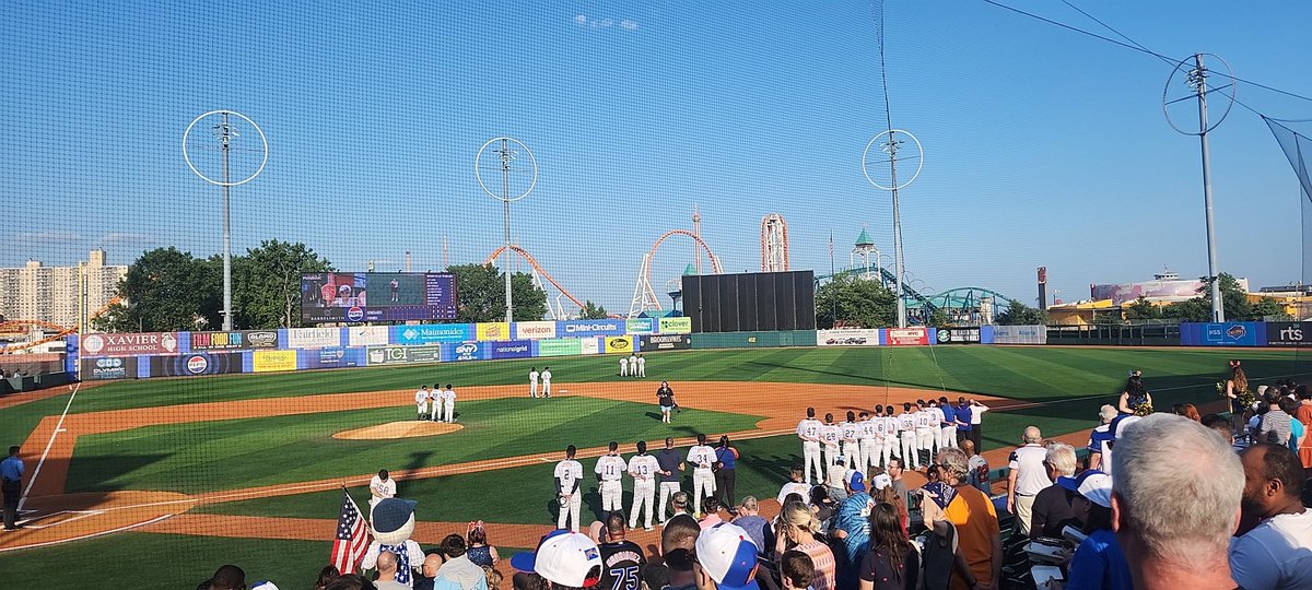 What's more American:
-Fourth of July 
-Baseball
-New York City
-Yankees vs. Mets affiliates 
MURICA 🇺🇸