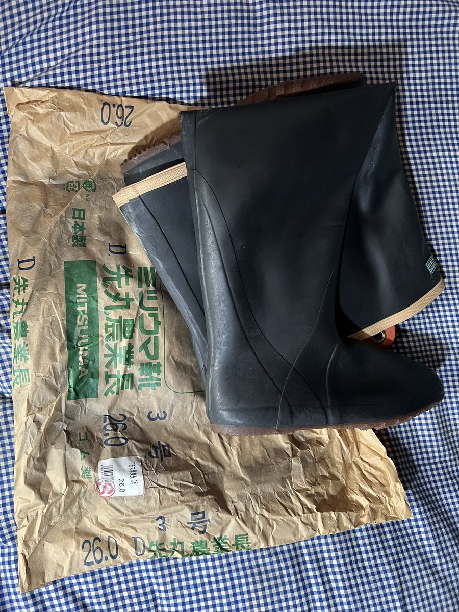 ゴム長屋さん👢 tweet media