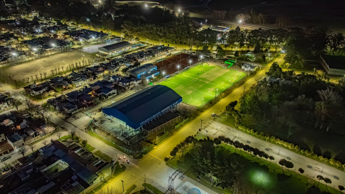 Juan Pablo García (@jpgarciaok) on Twitter photo 📍Nuestra ciudad cada vez más linda 🤩 en cualquier momento del día.
Así se ve la nueva cancha de hockey con las luces 💡
Gracias <a href="/joserarteaga/">José Arteaga</a> <a href="/AU_BA_SA/">AUBASA - Autopistas de Buenos Aires</a> por las nuevas luminarias en el distribuidor de acceso de calle Lamadrid 🙌🏼
Trabajamos y gestionamos por y para Dolores 💙 📍Nuestra ciudad cada vez más linda 🤩 en cualquier momento del día.
Así se ve la nueva cancha de hockey con las luces 💡
Gracias <a href="/joserarteaga/">José Arteaga</a> <a href="/AU_BA_SA/">AUBASA - Autopistas de Buenos Aires</a> por las nuevas luminarias en el distribuidor de acceso de calle Lamadrid 🙌🏼
Trabajamos y gestionamos por y para Dolores 💙