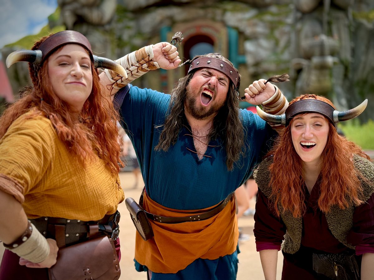 JarrettPoore's tweet photo. berkin’ 9 to 5 with Gobber’s newest apprentices at the forge and the chaos has only just begun  #HTTYD #berk #epicuniverse #universal #universalorlando #epic #Vikings https://t.co/1mxcQOs6D6