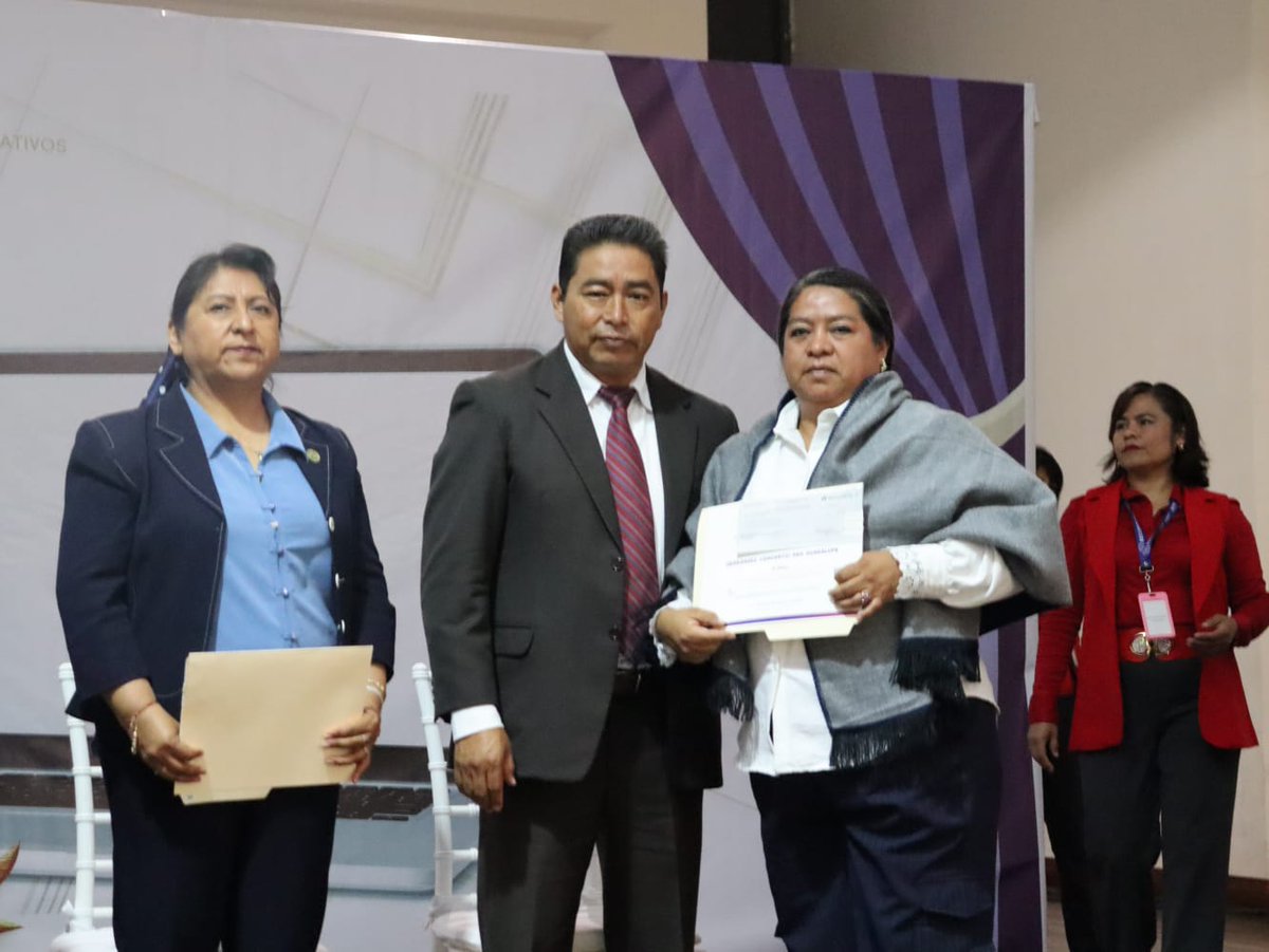 Fedessp, Tlaxcala., presente en la entrega de reconocimientos a los compañeros del personal de apoyo y asistencia a la educación, sección 31 del SNTE, Tlaxcala.