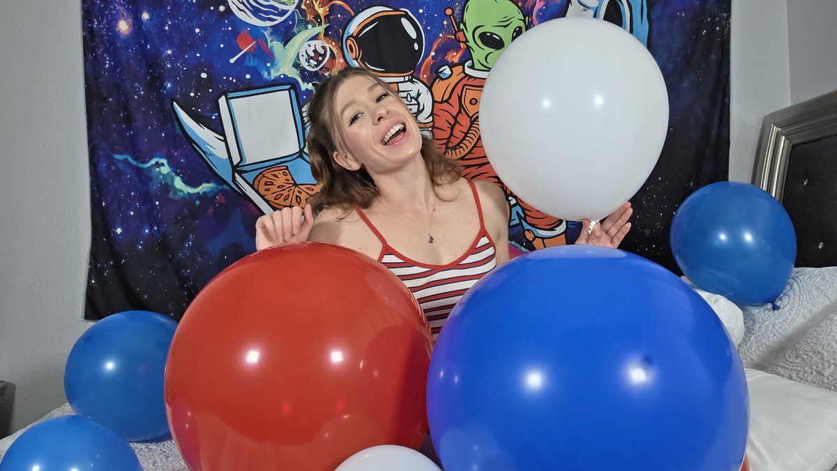 Happy 4th of July!

Looner Balloon loonergirl