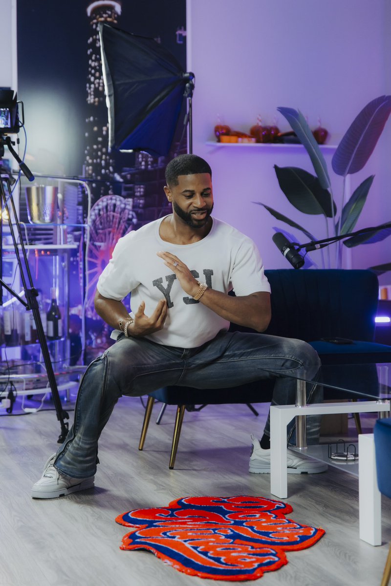 Pour Minds Podcast (@pour_minds) on Twitter photo It’s Pour Friday! Special thank you to last week’s guest <a href="/iamdevale/">Devale Ellis</a> <a href="/khadeeniam/">Khadeen Ellis</a> for stopping by!
All new solo episode dropping at 7PM EST on YouTube! It’s Pour Friday! Special thank you to last week’s guest <a href="/iamdevale/">Devale Ellis</a> <a href="/khadeeniam/">Khadeen Ellis</a> for stopping by!
All new solo episode dropping at 7PM EST on YouTube!