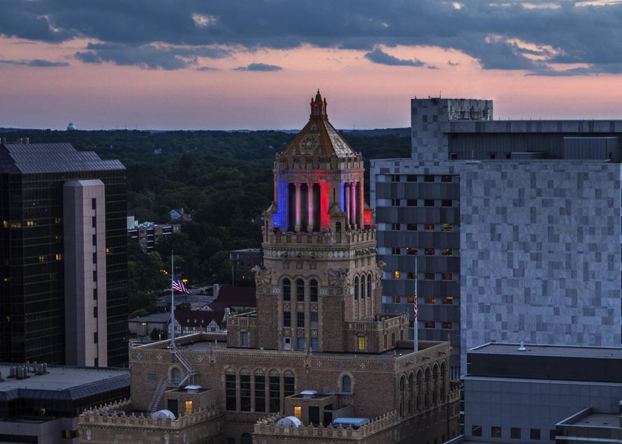 Mayo Clinic will light buildings across its campuses in red, white and blue this evening to celebrate Independence Day. Wishing everyone a joyful and safe Fourth of July!
