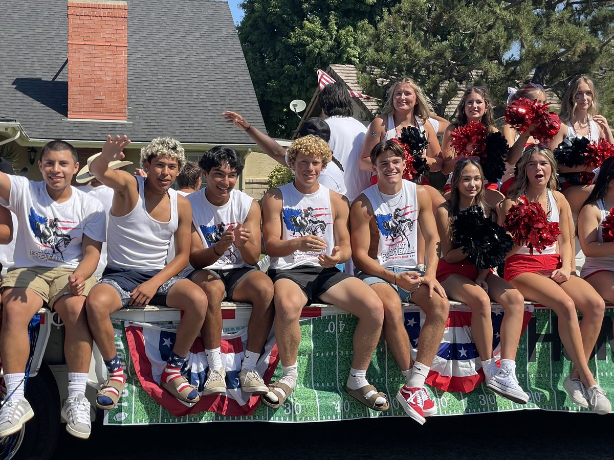 Owen Pontius (@pontiusowen) on Twitter photo Happy 4th! Had a great morning representing Hart Football in our townās annual 4th of July Parade!
<a href="/coachgoose54/">Jake Goossen-Brown</a> <a href="/TheChrisRubio/">Rubio Long SnappingĀ®</a> <a href="/HartHSFootball/">Hart Football</a> <a href="/coachgolds_/">Jonathan Goldstein</a> Happy 4th! Had a great morning representing Hart Football in our townās annual 4th of July Parade!
<a href="/coachgoose54/">Jake Goossen-Brown</a> <a href="/TheChrisRubio/">Rubio Long SnappingĀ®</a> <a href="/HartHSFootball/">Hart Football</a> <a href="/coachgolds_/">Jonathan Goldstein</a>