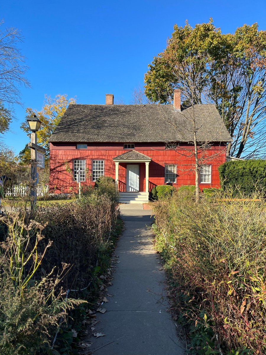 queensfarm's tweet image. We opened our gates 50 years ago today!
On this day in 1975, Queens County Farm Museum officially welcomed the public—and we’ve been growing ever since! 🌱
Thank you to everyone who has visited, volunteered, worked, and supported us over the years. Here's to the next 50!