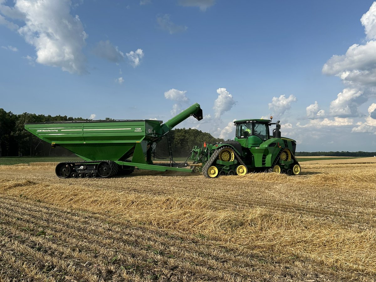 Wheat is done for 2025. Diamond seeding pattern produced 115 bu/acre… not too shabby.