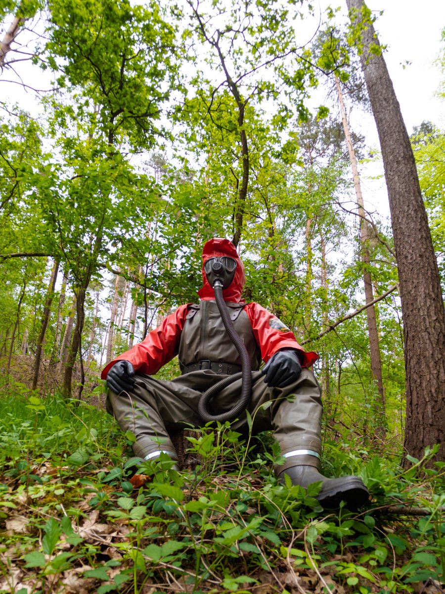 msp334's tweet image. Did you know that ticks can cause permanent red meat allergy? Never take this risk lightly when visit forest!
#hazmat #zodiac #trellchem #rubber #gasmask