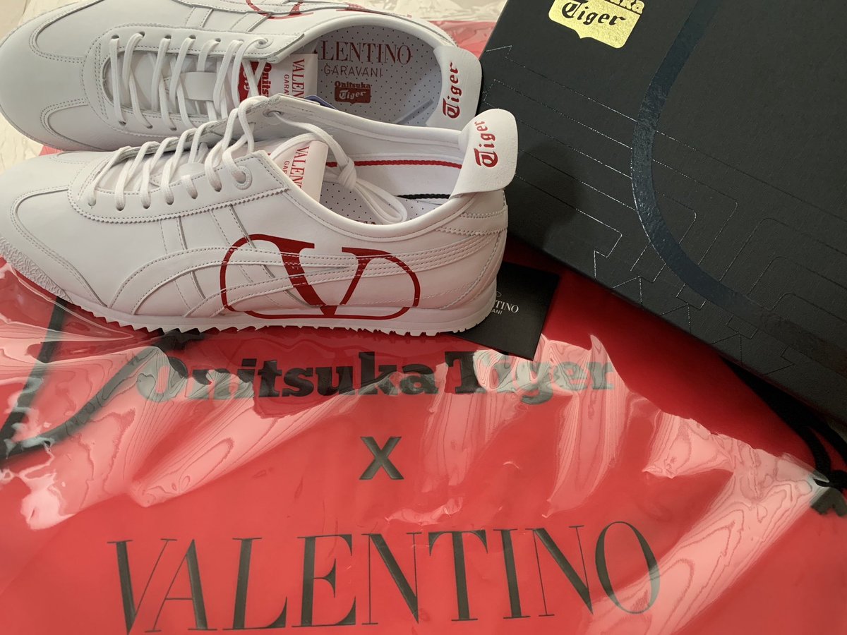 Letter9の発売あるよね✨ 山Pがきっかけで履くようになったオニツカ