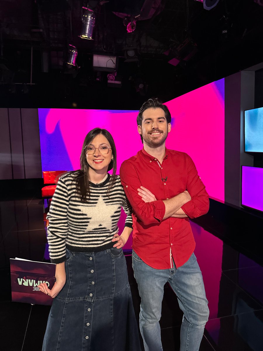 TVCIUDAD (@tvciudaduy) on Twitter photo #CorreCámara | Te traemos todos los estrenos, como “Hot Milk” y “Viudas negras”, y entrevistamos al uruguayo Agustín Della Corte, protagonista de “Olympo”, sobre el deporte de alto rendimiento.
🎬Conducen <a href="/BorgesMajo/">Majo Borges</a> y <a href="/pstaricco/">Pablo Staricco Cadenazzi</a>
Miranos por:
📺 Canal 6.1
🌐 #CorreCámara | Te traemos todos los estrenos, como “Hot Milk” y “Viudas negras”, y entrevistamos al uruguayo Agustín Della Corte, protagonista de “Olympo”, sobre el deporte de alto rendimiento.
🎬Conducen <a href="/BorgesMajo/">Majo Borges</a> y <a href="/pstaricco/">Pablo Staricco Cadenazzi</a>
Miranos por:
📺 Canal 6.1
🌐